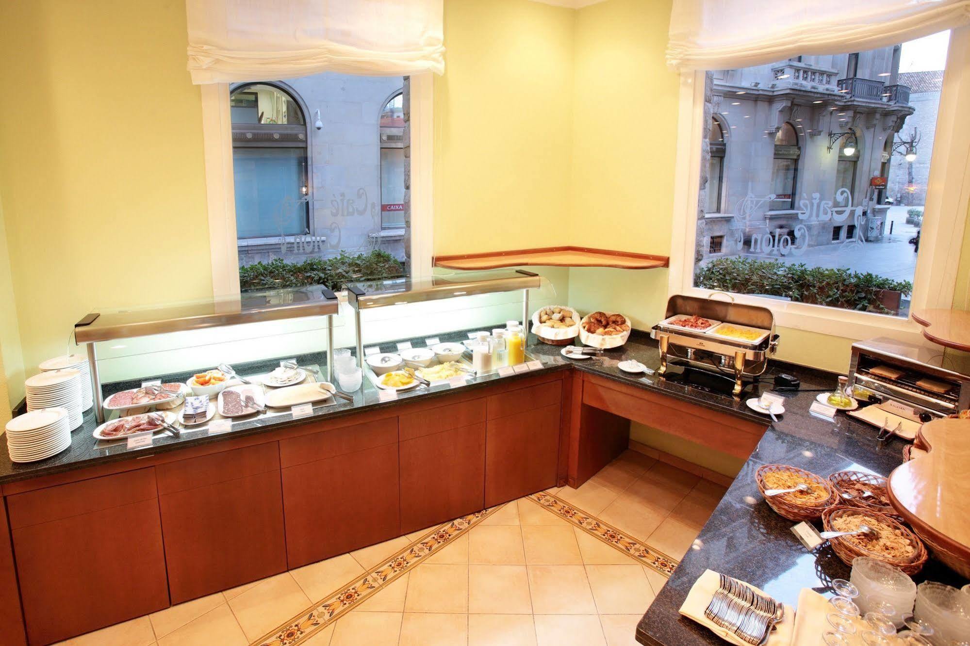 Regencia Colon Hotel Barcelona Ngoại thất bức ảnh