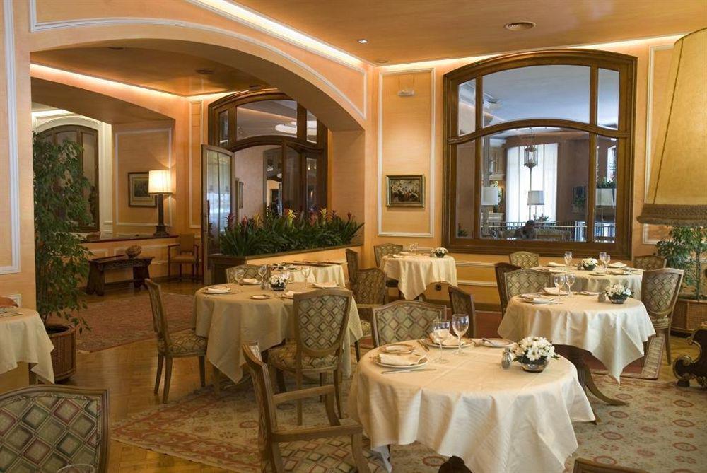 Regencia Colon Hotel Barcelona Ngoại thất bức ảnh